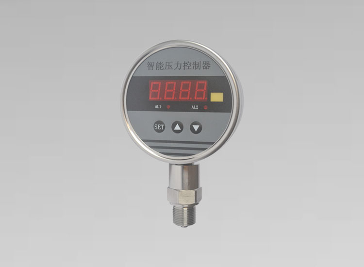智能數(shù)顯壓力控制器